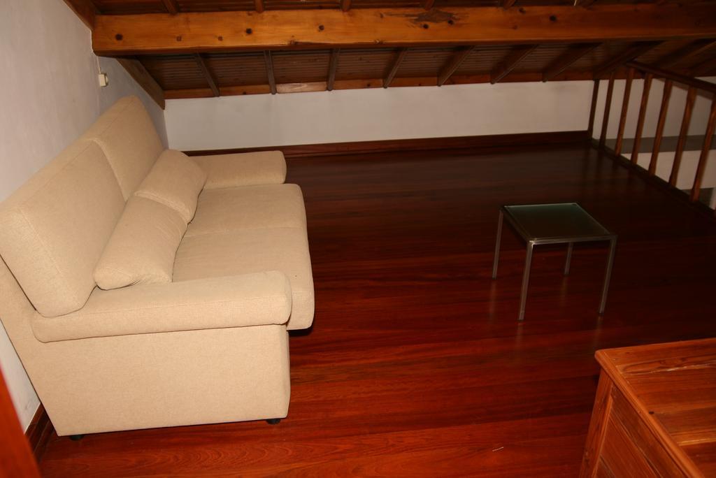 Quinta Dos Figos "5 Trevos Gold" Villa Praia da Vitoria Ruang foto