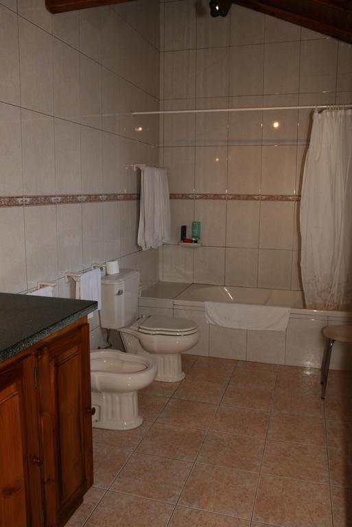Quinta Dos Figos "5 Trevos Gold" Villa Praia da Vitoria Ruang foto